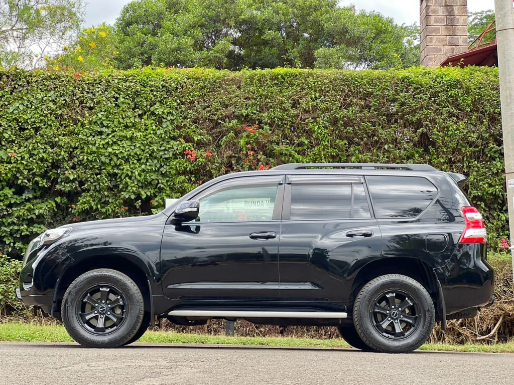 2015 Toyota Land Cruiser Prado (TZG) SUV