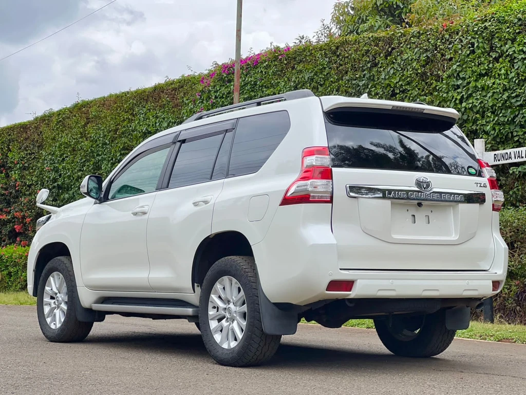 2015 Toyota Land Cruiser Prado (TZG) SUV