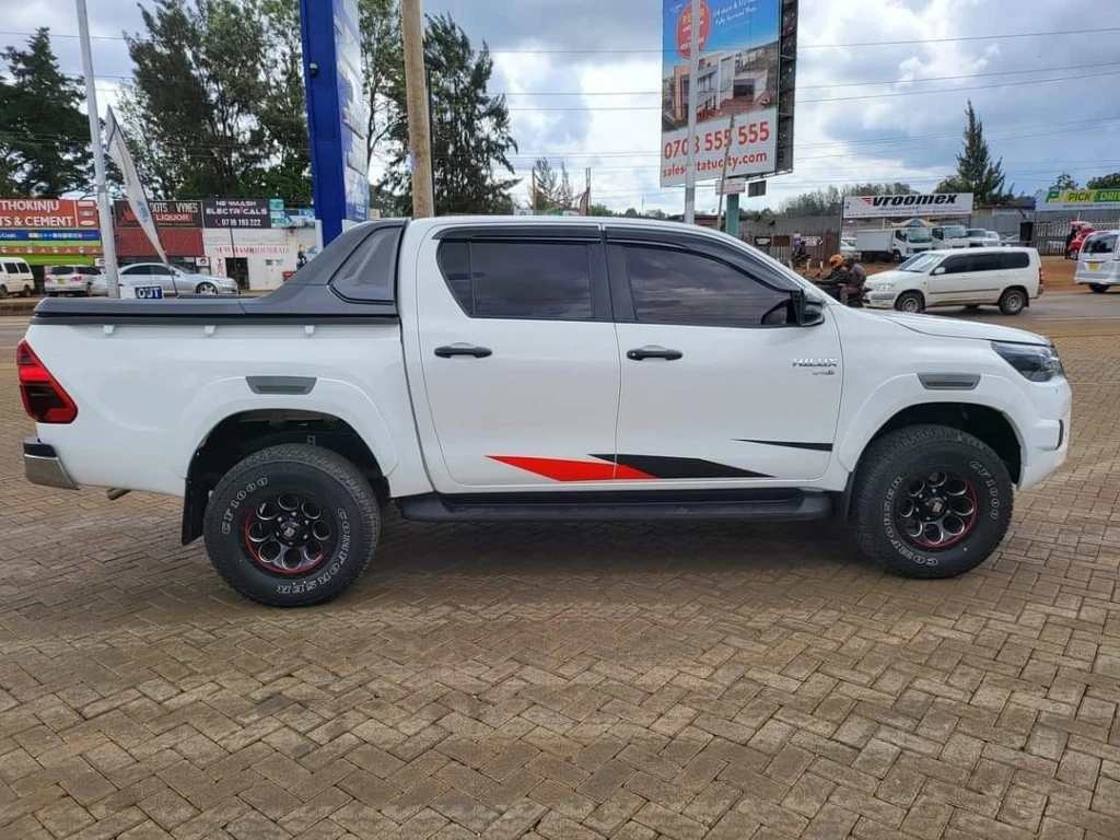 2020 Toyota Hilux Pickup (Double Cab)