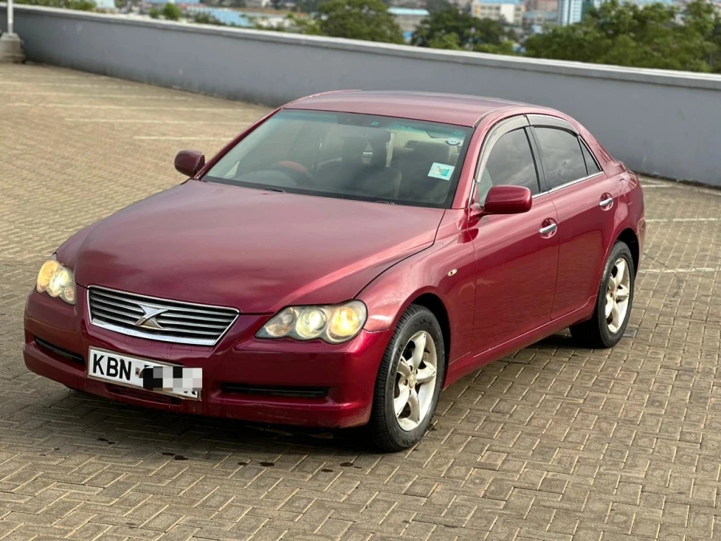 2004 Toyota Mark X Sedan