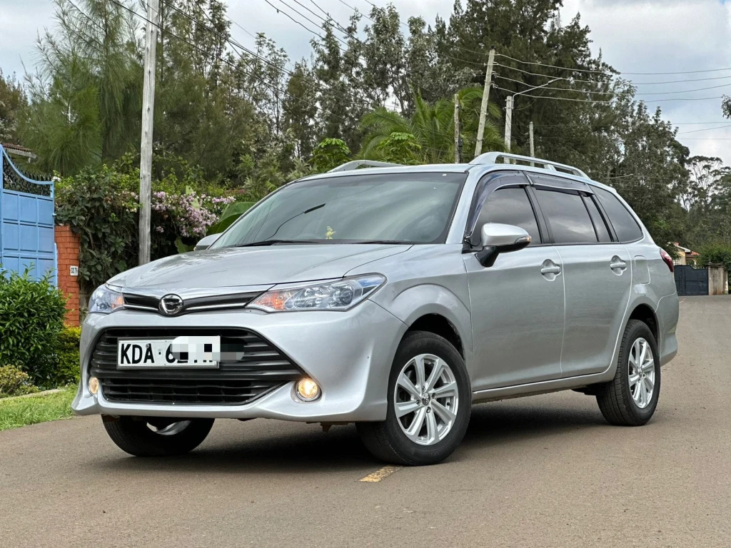 2015 Toyota Corolla Fielder Wagon