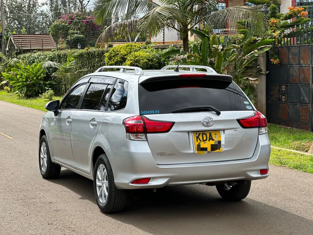 2015 Toyota Corolla Fielder Wagon